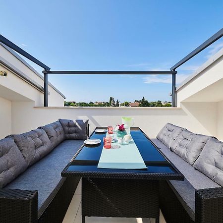 Ferienwohnung Sommer Novigrad  Exterior photo